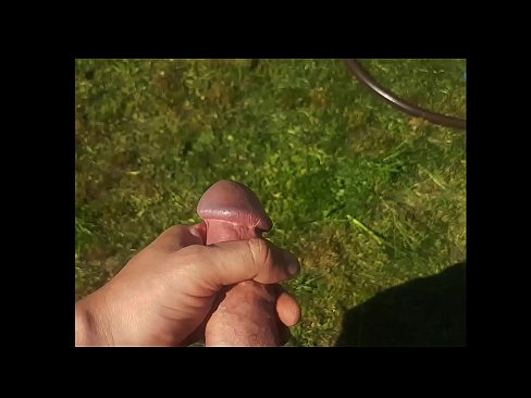 ❤️ A boazona se fode e se ejacula com um esguicho em um jardim de verão Sexo vídeo em pt-br.bitcoinex.top ❌